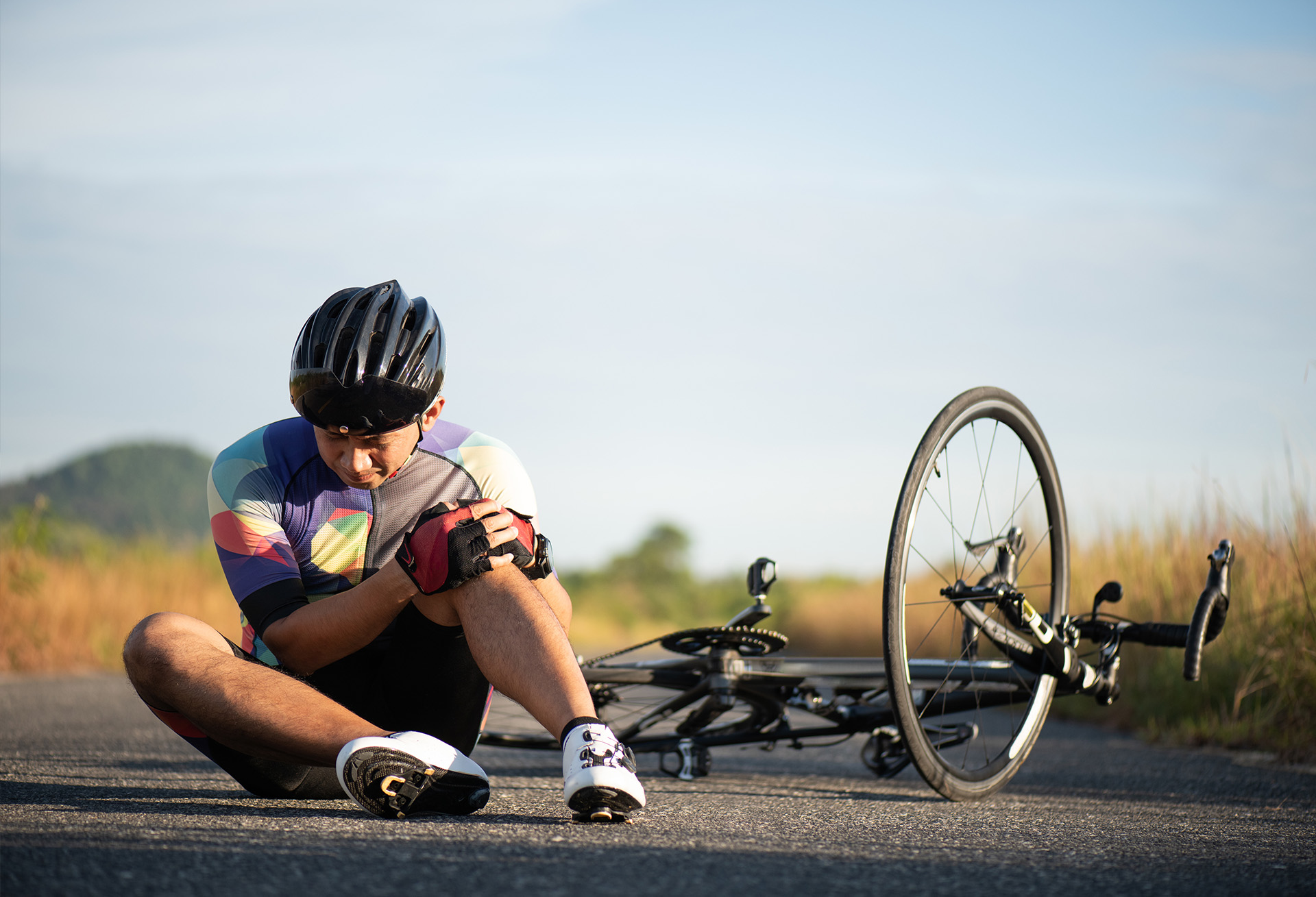 Unfall beim Radfahren in der Freizeit mit passender Versicherung abgesichert